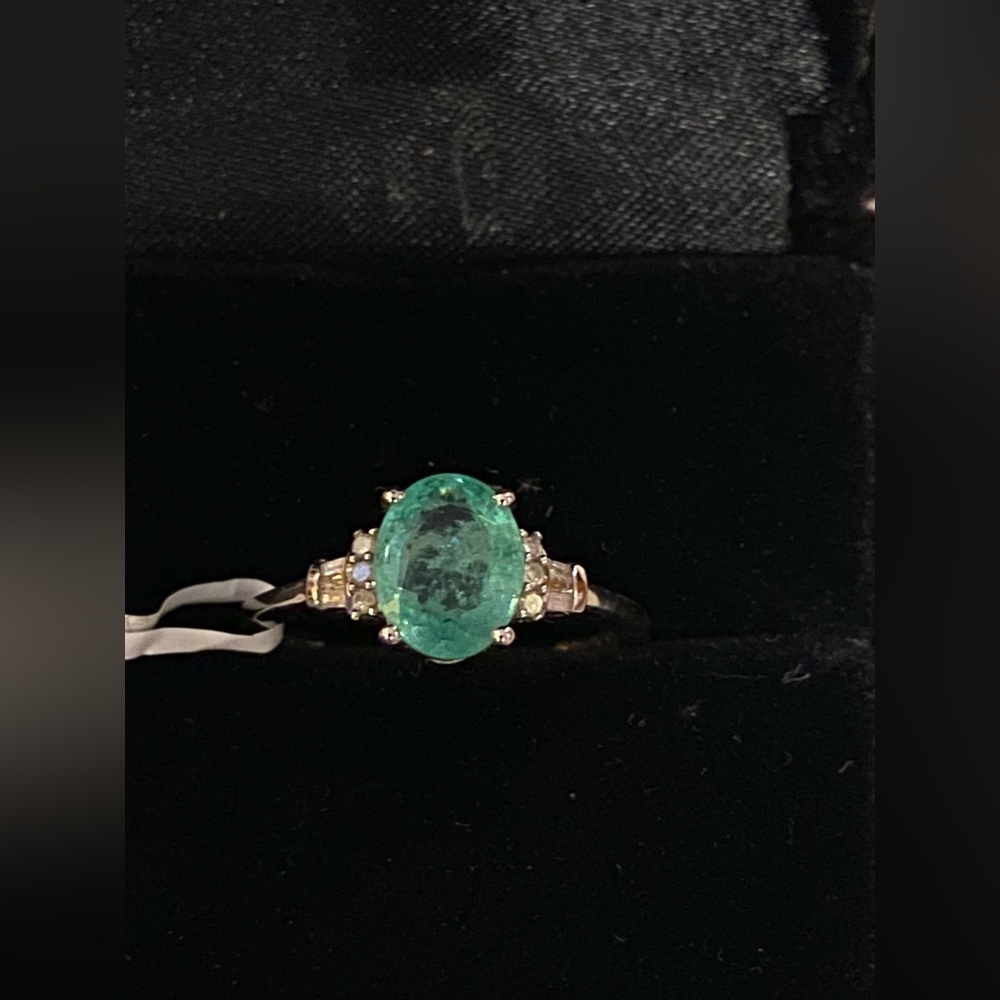 Ethiopian Emerald & Diamond, Platinum over Sterling Silver Ring Size 8 - Picture 7 of 15